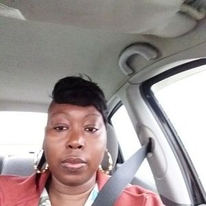 Meet your Posher, Beverly